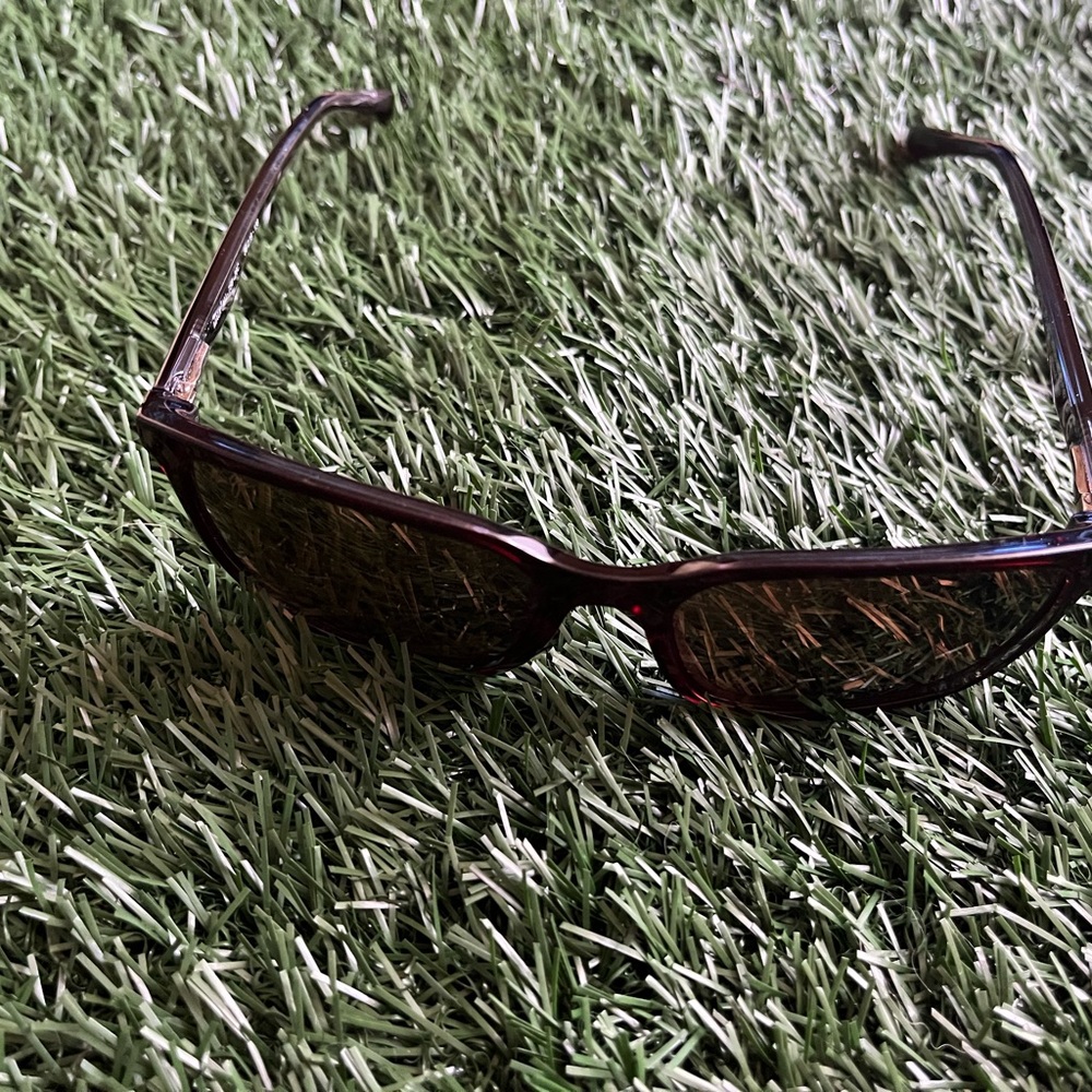 New Looking - image 2